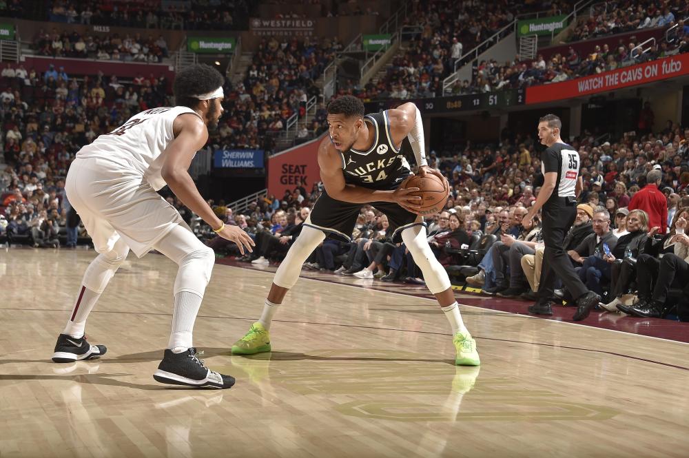 透过人民日 透过人民日