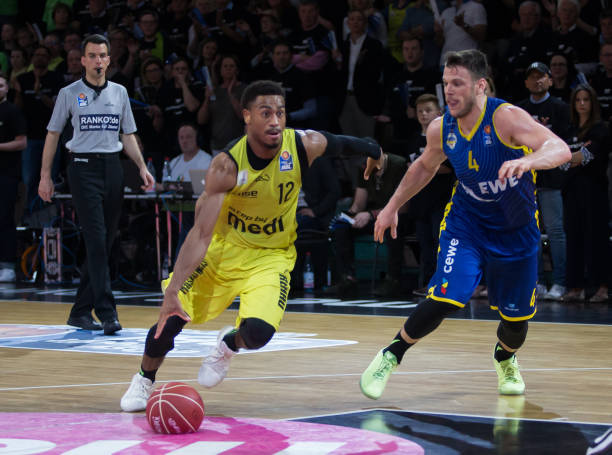 级中场的潜 级中场的潜